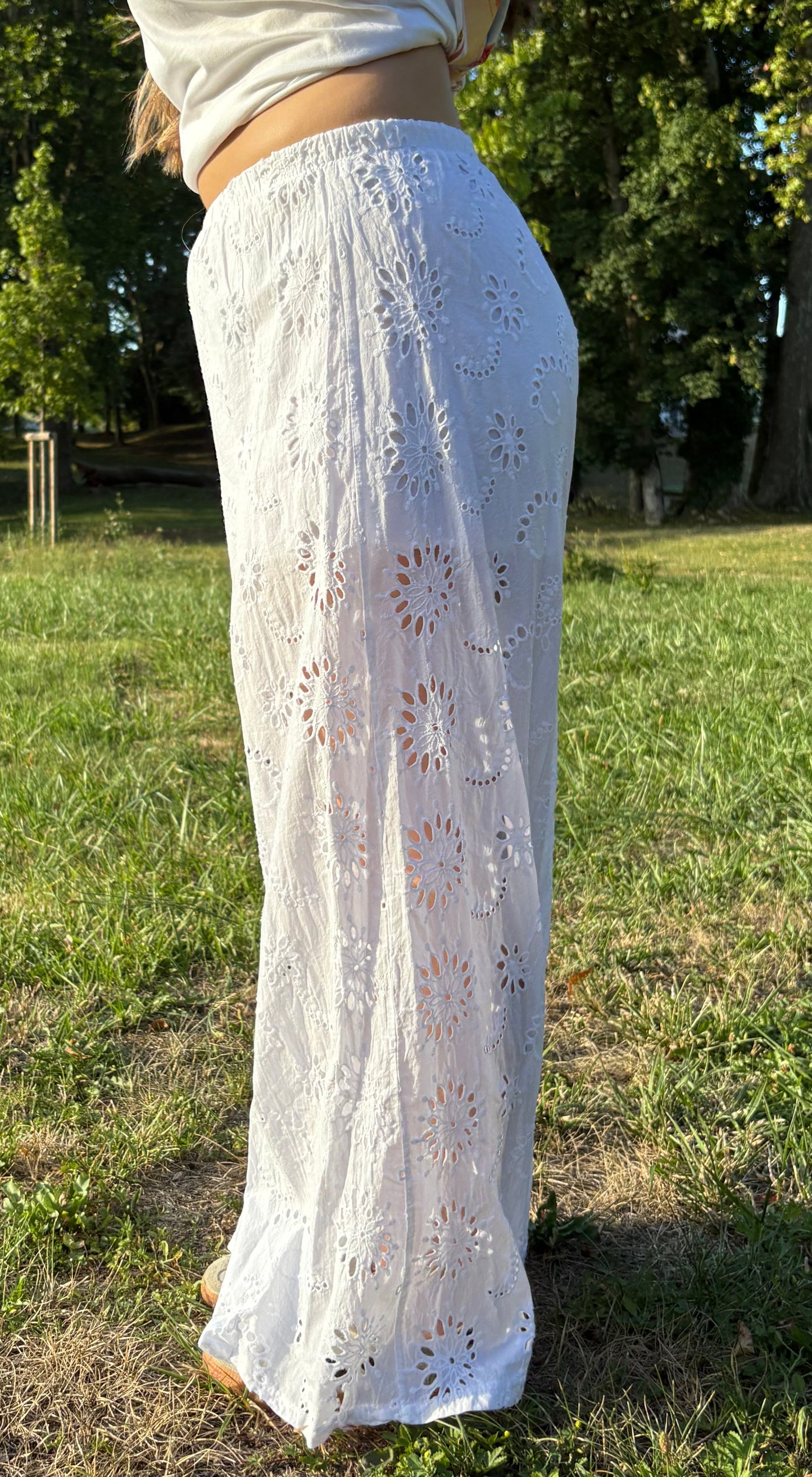 Pantalon broderie anglaise